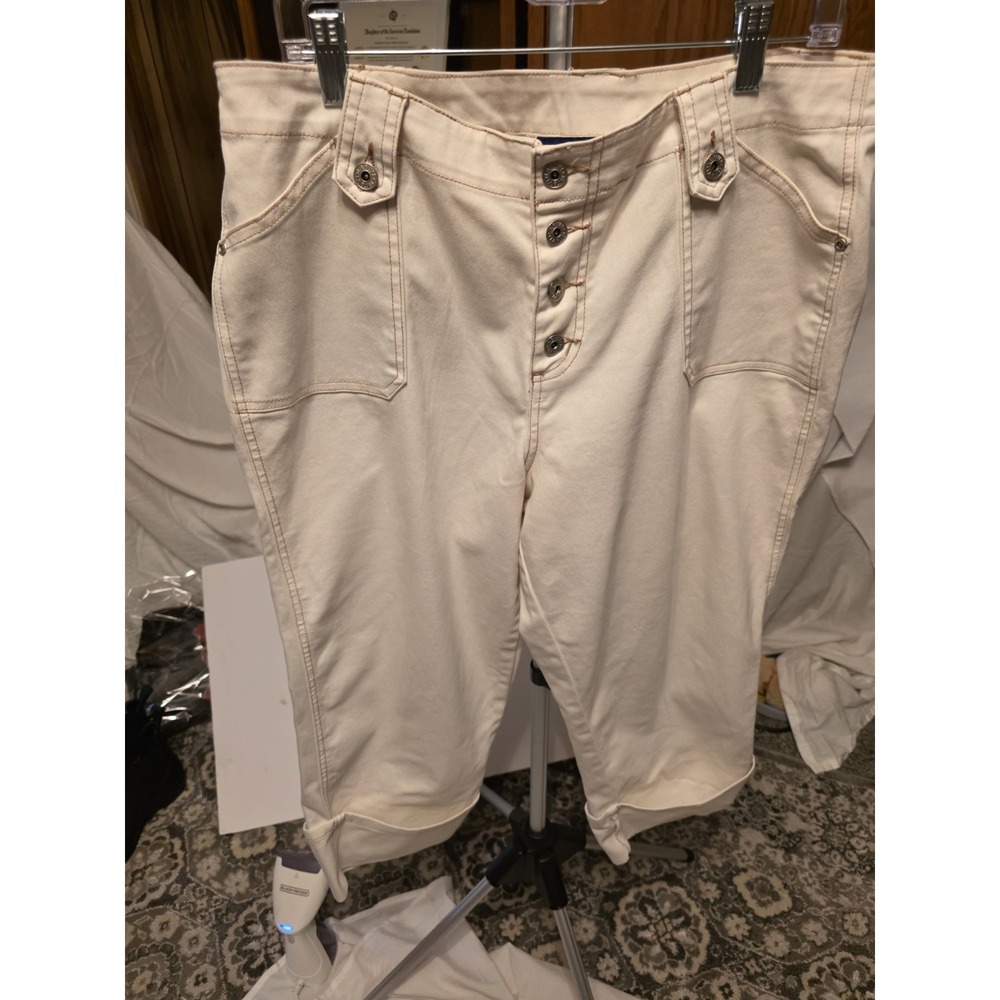 L.A. Blues Stretch Womens  18" Waist,12" Rise,  23" Inseam.‎ Coastal, Vacation,